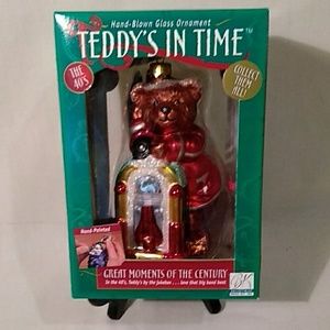 Teddy's In Time * By The Jukebox Collectibles